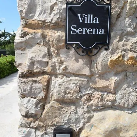 빌라 Serena
